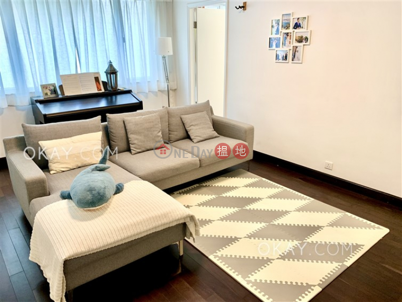 Charming 2 bedroom on high floor | Rental | 50 Blue Pool Road 藍塘道50號 Rental Listings