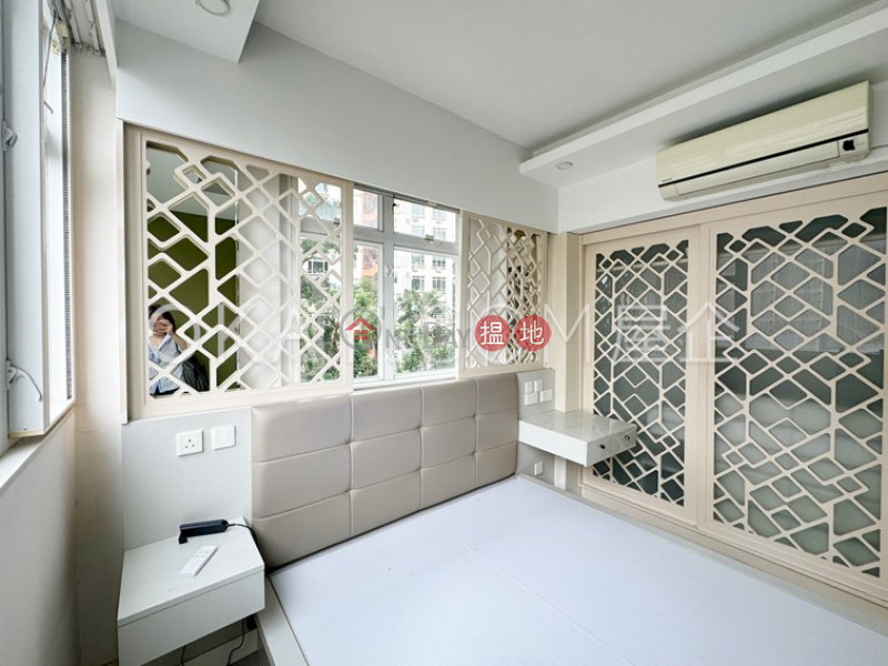 Unique 2 bedroom on high floor | For Sale | Tse Land Mansion 紫蘭樓 Sales Listings