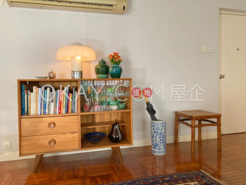 Efficient 2 bedroom with balcony & parking | For Sale | 39 Kennedy Road | Wan Chai District Hong Kong Sales | HK$ 18.5M