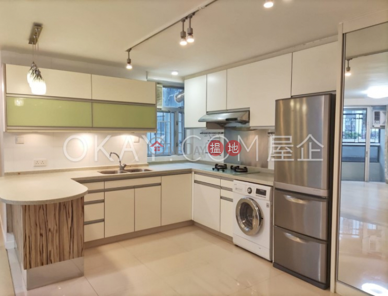 HK$ 29,500/ month, (T-34) Banyan Mansion Harbour View Gardens (West) Taikoo Shing Eastern District Charming 3 bedroom in Quarry Bay | Rental