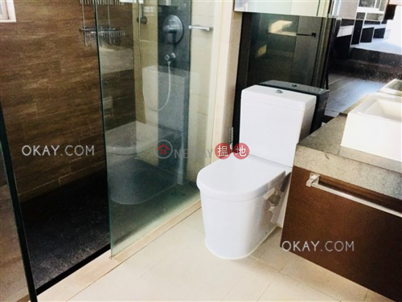 HK$ 33,500/ month | J Residence, Wan Chai District, Stylish 2 bedroom with balcony | Rental