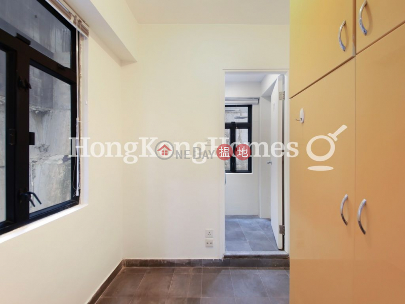 2 Bedroom Unit for Rent at Fair Wind Manor 6A-6B Seymour Road | Western District Hong Kong Rental HK$ 32,000/ month