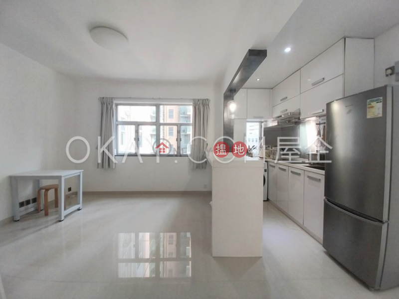 Nicely kept 2 bedroom in Tai Hang | Rental | Wun Sha Tower 浣紗花園 Rental Listings