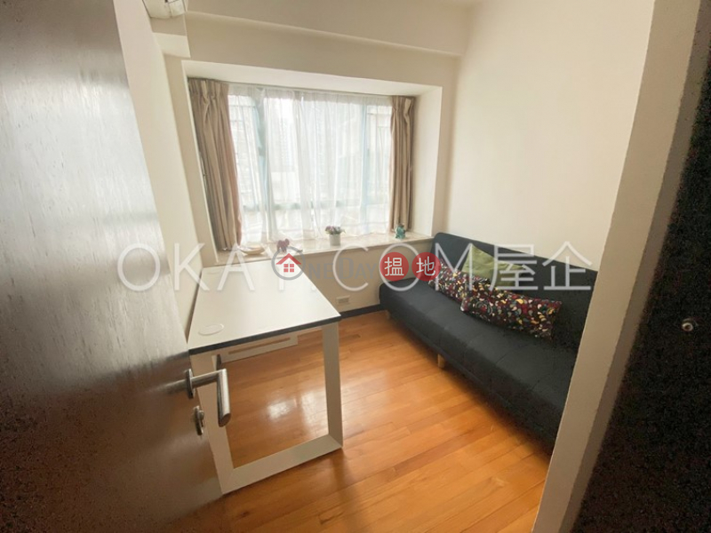 HK$ 19M | Goldwin Heights | Western District | Popular 3 bedroom on high floor | For Sale