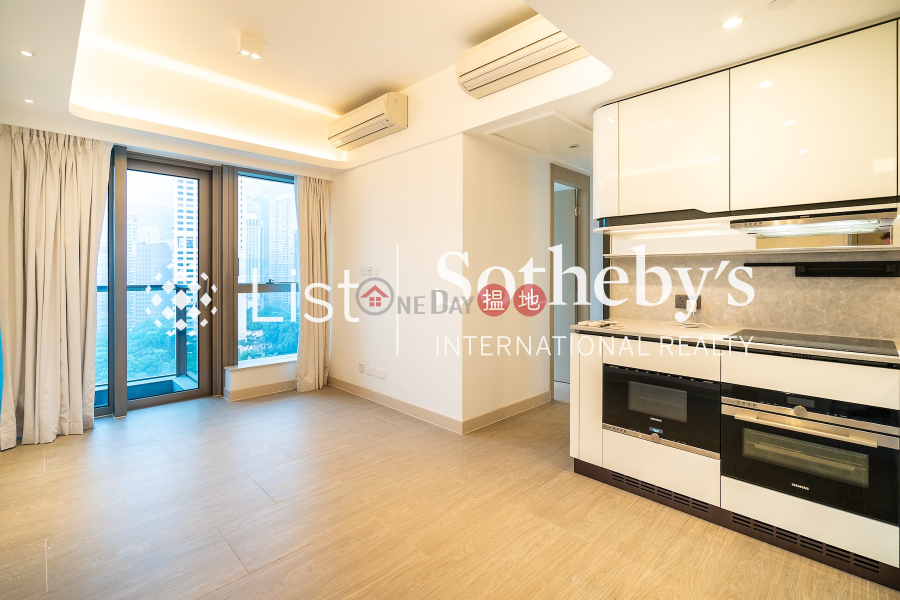 Property Search Hong Kong | OneDay | Residential Rental Listings, Property for Rent at Townplace Soho with 3 Bedrooms