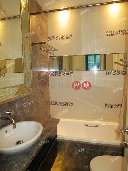 Casa 880 | 3 bedroom Mid Floor Flat for Rent, 880-886 King\'s Road | Eastern District Hong Kong Rental HK$ 50,000/ month