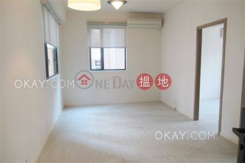 Cozy 2 bedroom on high floor | Rental, Sunny Building 旭日大廈 | Central District (OKAY-R255070)_0