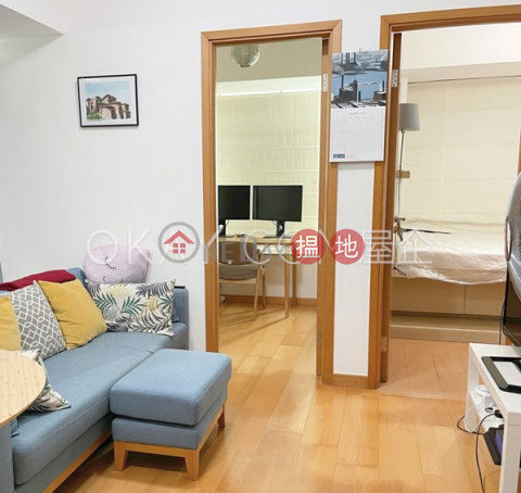 Elegant 2 bedroom on high floor with sea views | For Sale | Ivy On Belcher's 綠意居 _0