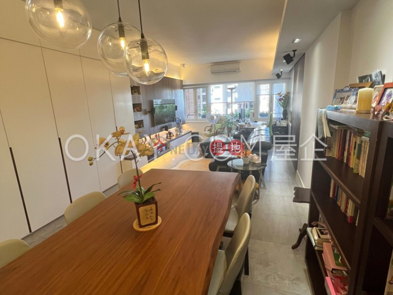 Gorgeous 2 bedroom with parking | Rental, Hilltop Mansion 峰景大廈 Rental Listings | Eastern District (OKAY-R107137)