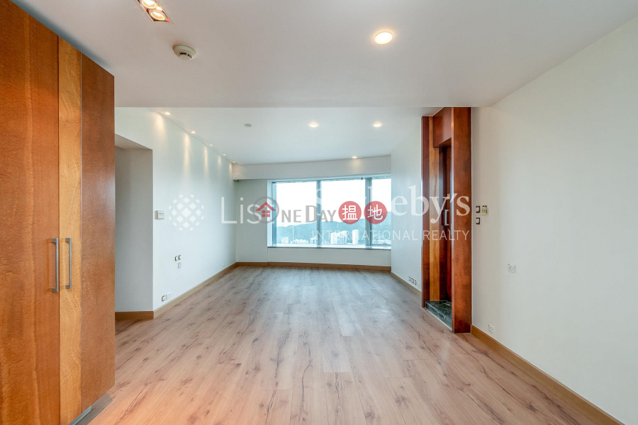 HK$ 158,000/ month | High Cliff Wan Chai District, Property for Rent at High Cliff with 4 Bedrooms