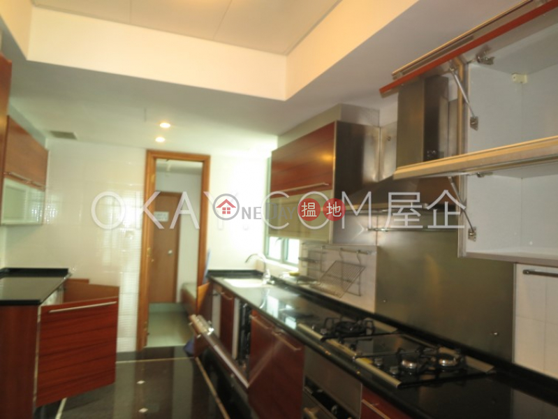 HK$ 94,000/ month Branksome Crest | Central District, Stylish 3 bedroom with balcony & parking | Rental