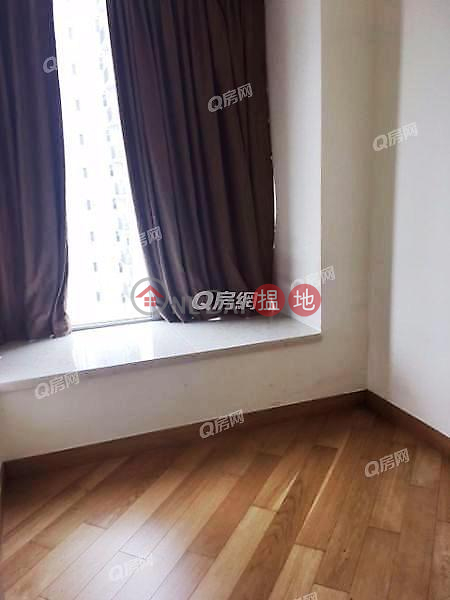 I‧Uniq ResiDence | 2 bedroom High Floor Flat for Sale, 305 Shau Kei Wan Road | Eastern District Hong Kong | Sales HK$ 8.3M