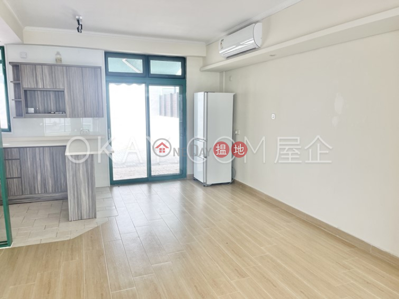 3房2廁,連車位,獨立屋柏寧頓花園出售單位|柏寧頓花園(Burlingame Garden)出售樓盤 (OKAY-S285810)