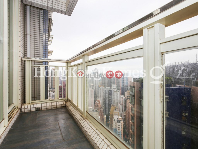 3 Bedroom Family Unit for Rent at Centrestage, 108 Hollywood Road | Central District, Hong Kong Rental, HK$ 57,000/ month