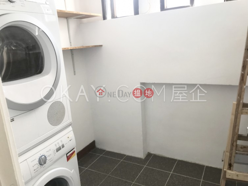 Elegant 3 bedroom with parking | For Sale | Mayflower Mansion 梅苑 Sales Listings