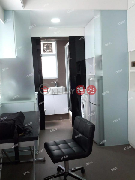 Centrestage | 2 bedroom Mid Floor Flat for Sale | Centrestage 聚賢居 Sales Listings