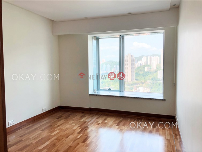 Unique 4 bedroom with parking | Rental, High Cliff 曉廬 Rental Listings | Wan Chai District (OKAY-R42785)