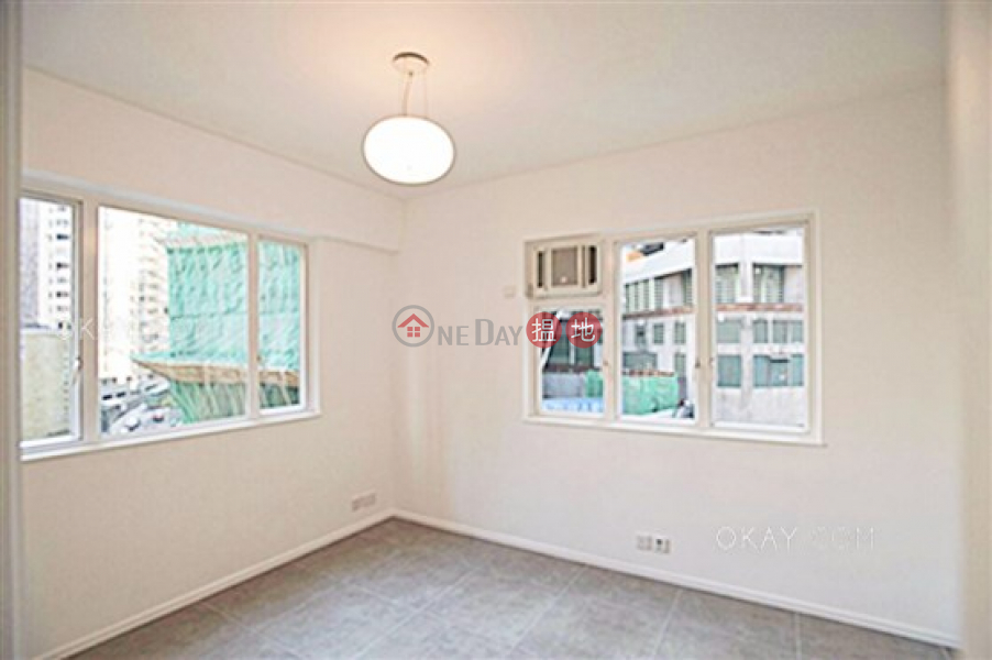 Nicely kept 2 bedroom in Mid-levels West | Rental, 128-132 Caine Road | Western District | Hong Kong | Rental | HK$ 28,000/ month