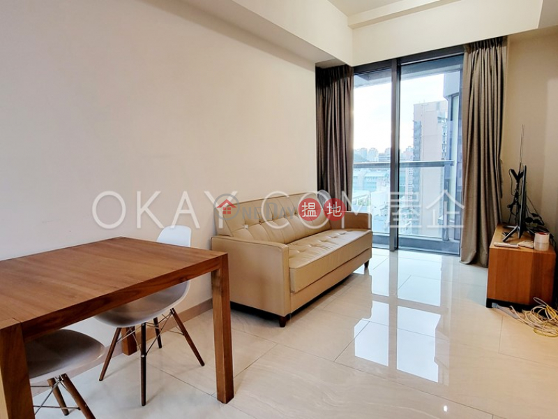 Charming 2 bedroom on high floor with balcony | Rental | King\'s Hill 眀徳山 Rental Listings