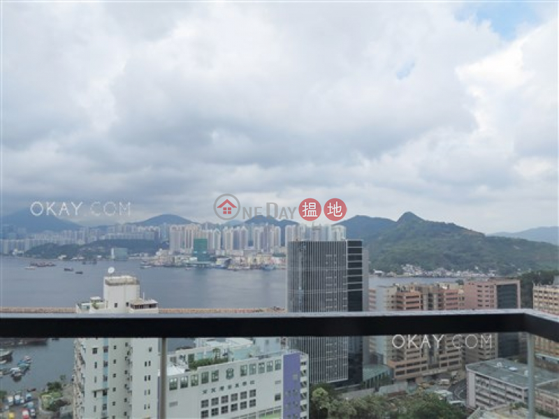 HK$ 25,000/ month | Le Riviera, Eastern District Practical 1 bedroom on high floor with balcony | Rental