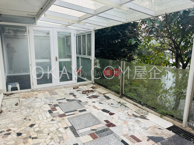 Lovely house with rooftop, balcony | Rental | Pak Shek Terrace 白石臺 Rental Listings