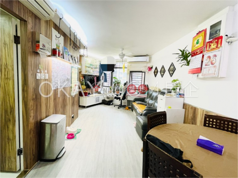 Unique 2 bedroom in Sheung Wan | For Sale | Hollywood Terrace 荷李活華庭 Sales Listings