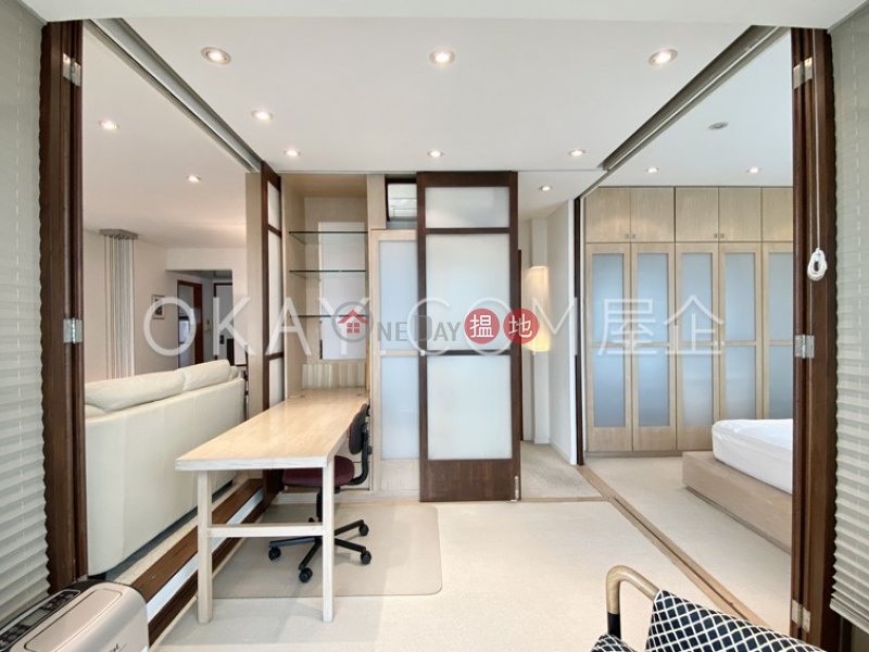 Hillsborough Court, High | Residential, Sales Listings, HK$ 18.5M