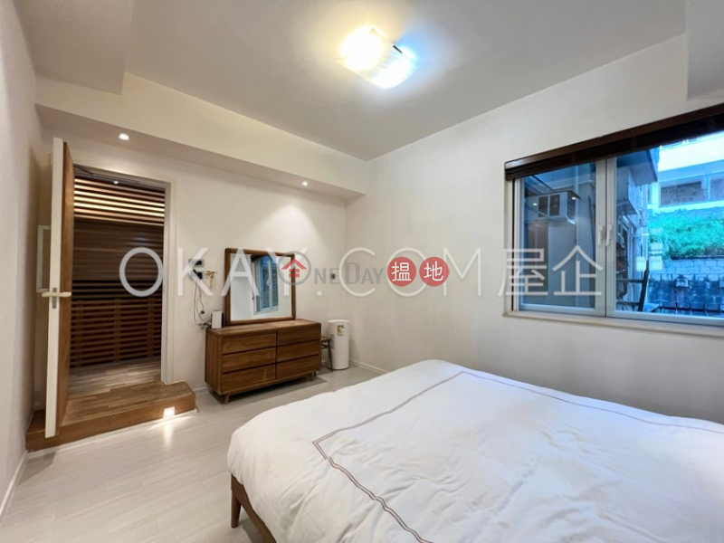 Stylish 3 bedroom with balcony & parking | Rental | Sanitarian Apartments 潔園 Rental Listings