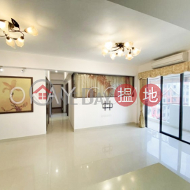 Popular 3 bedroom on high floor with balcony | Rental | Paterson Building 百德大廈 _0