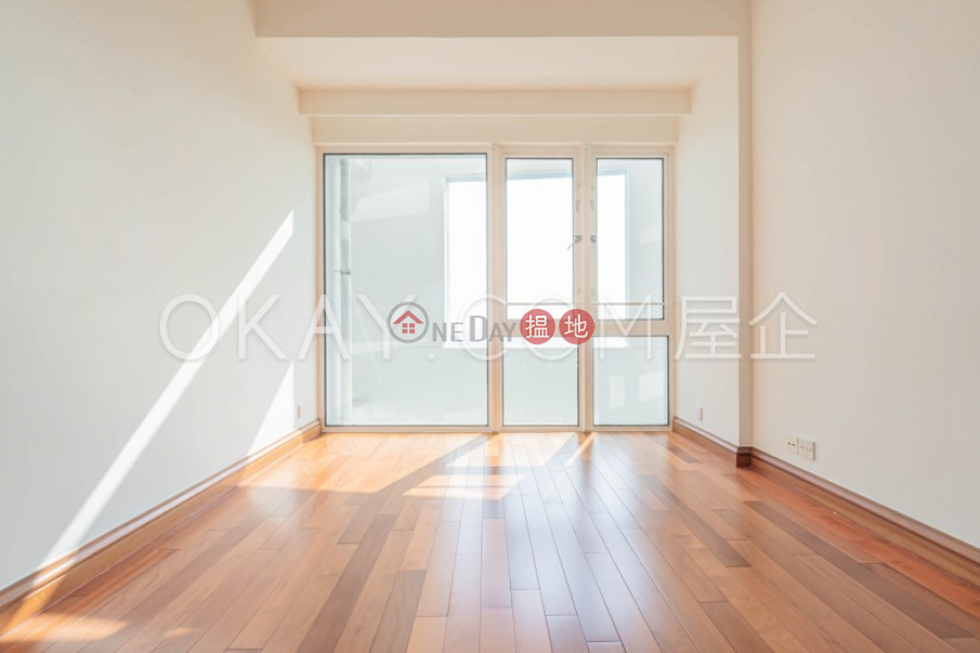 HK$ 95,000/ month Block 3 ( Harston) The Repulse Bay | Southern District, Unique 4 bedroom on high floor with sea views & parking | Rental