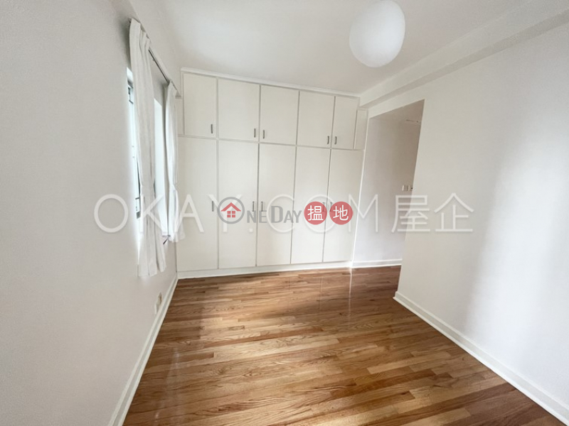 HK$ 33,000/ month Goldwin Heights, Western District, Nicely kept 3 bedroom in Mid-levels West | Rental