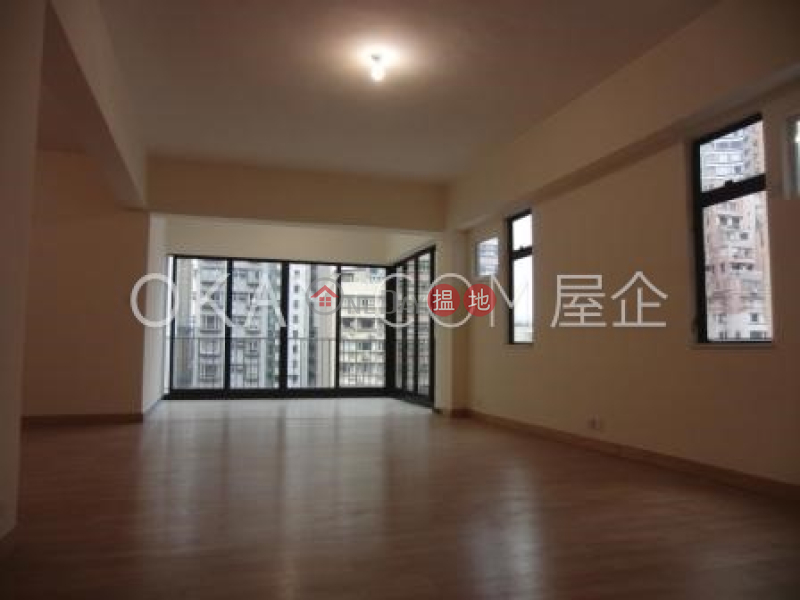 3房2廁,極高層,連車位,露台文麗苑出售單位|文麗苑(Manly Mansion)出售樓盤 (OKAY-S28914)