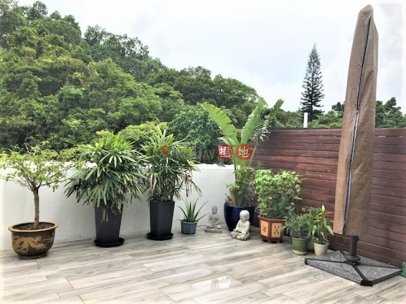 Upper Duplex, walk to MTR, O Pui Village 澳貝村 Sales Listings | Sai Kung (RL1724)