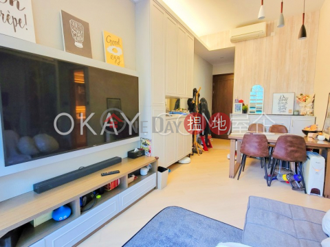 Tasteful 2 bedroom with balcony | For Sale | Park Mediterranean Tower 3 逸瓏海匯3座 _0