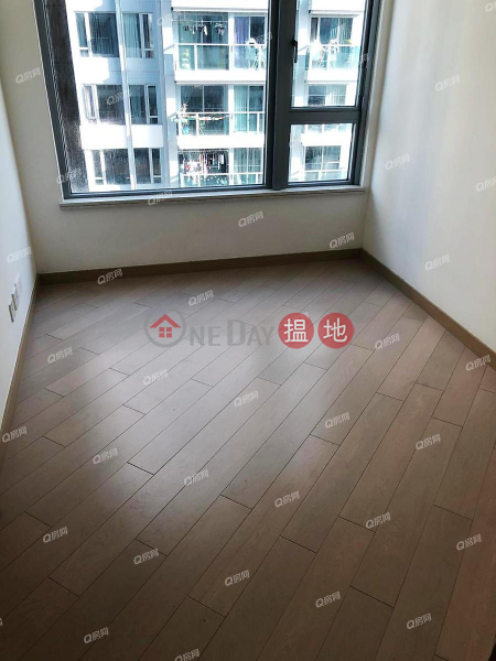 Property Search Hong Kong | OneDay | Residential | Rental Listings | Park Yoho Milano Phase 2C Block 32A | 1 bedroom Mid Floor Flat for Rent
