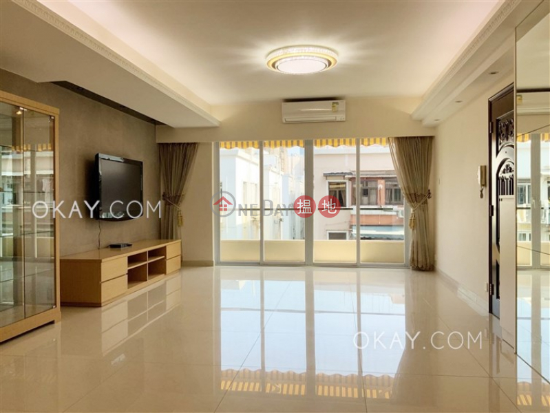 Tasteful 3 bedroom on high floor with balcony | Rental | Hyde Park Mansion 海德大廈 Rental Listings