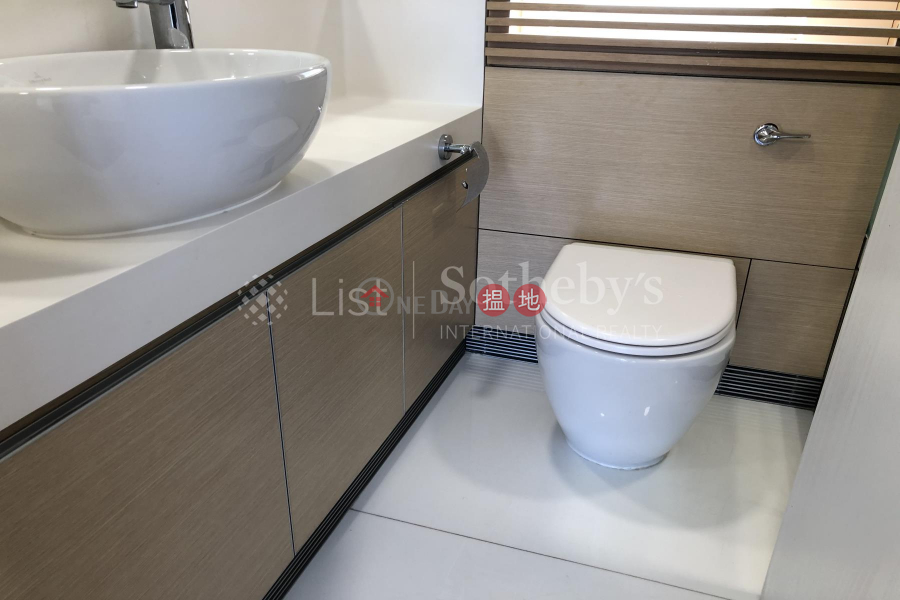 HK$ 45,000/ month | Centrestage | Central District, Property for Rent at Centrestage with 3 Bedrooms