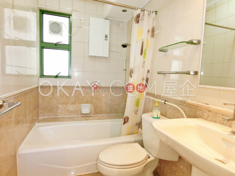 Nicely kept 3 bedroom in Mid-levels West | Rental 70 Robinson Road | Western District, Hong Kong, Rental, HK$ 55,000/ month