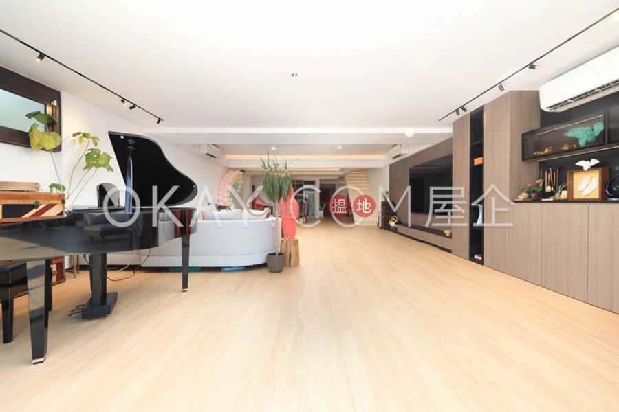 4房3廁,實用率高,連車位,露台勝景別墅2B座出售單位|勝景別墅2B座(House 2B Twin Bay Villas)出售樓盤 (OKAY-S800518)