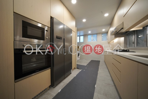 Efficient 3 bedroom with balcony & parking | Rental | Mandel Villa 文都新邨 _0
