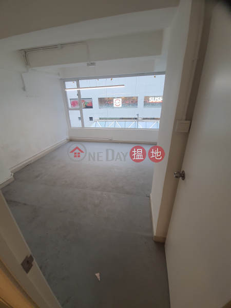 Tel 98755238, 470-472 Lockhart Road 駱克道470-472號 Rental Listings | Wan Chai District (KEVIN-8837283960)