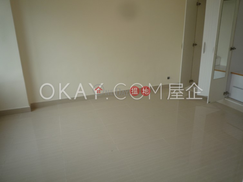 Efficient 3 bedroom in Tin Hau | For Sale | Victoria Court 維多利大廈 Sales Listings