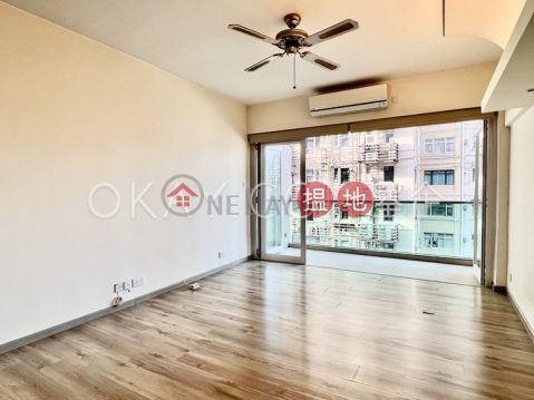 Efficient 2 bedroom in Mid-levels West | For Sale | King's Garden 健園 _0