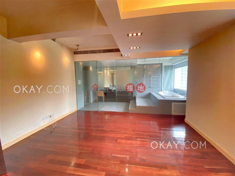 HK$ 45.6M The Elegance Wan Chai District Exquisite 2 bedroom with parking | For Sale