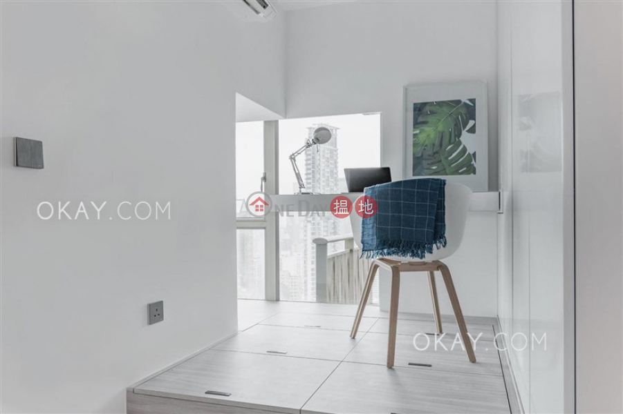 Property Search Hong Kong | OneDay | Residential Sales Listings Nicely kept 3 bedroom on high floor with balcony | For Sale