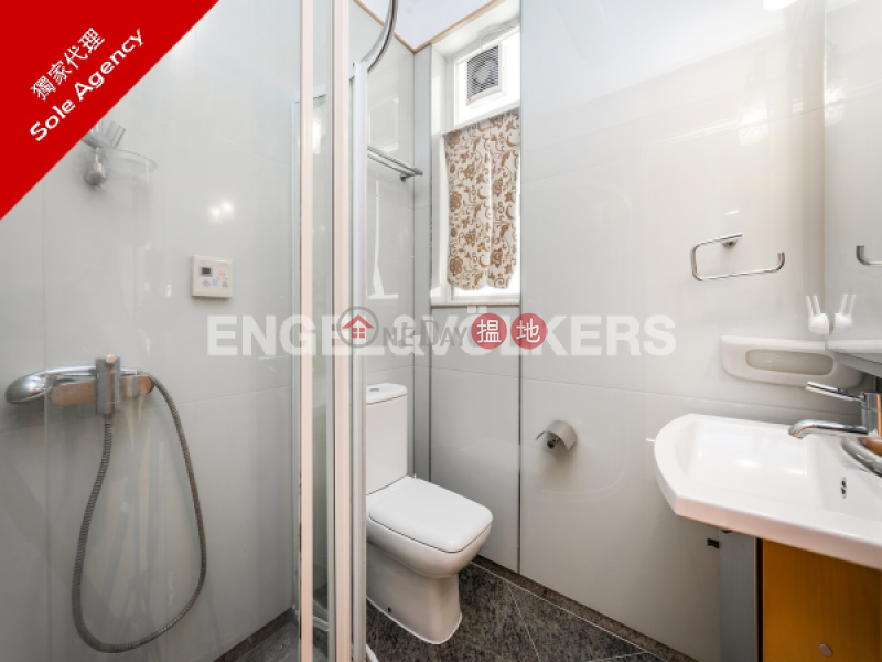 Property Search Hong Kong | OneDay | Residential | Sales Listings, 3 Bedroom Family Flat for Sale in Quarry Bay