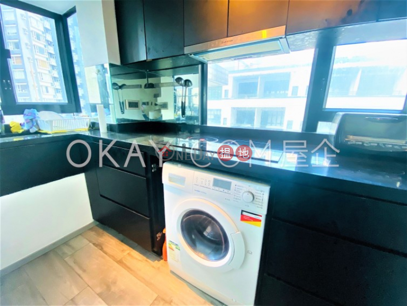 HK$ 8M | Dawning Height, Central District Generous 1 bedroom in Sheung Wan | For Sale