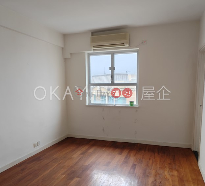 香港搵樓|租樓|二手盤|買樓| 搵地 | 住宅-出租樓盤-4房3廁,實用率高,連車位,露台愛敦大廈出租單位