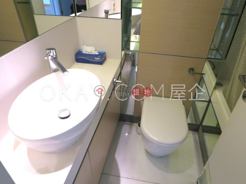 HK$ 9.5M Centrestage, Central District | Lovely 2 bedroom with balcony | For Sale