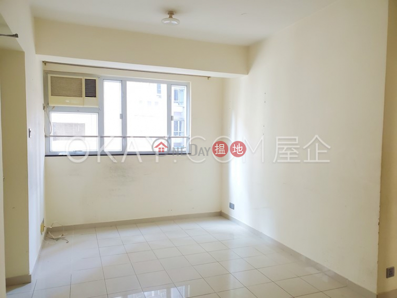 Intimate 3 bedroom in Mid-levels West | Rental | Bonanza Court 般安閣 Rental Listings